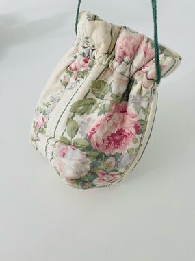 French Vintage Toiletry Bag Fleurissa